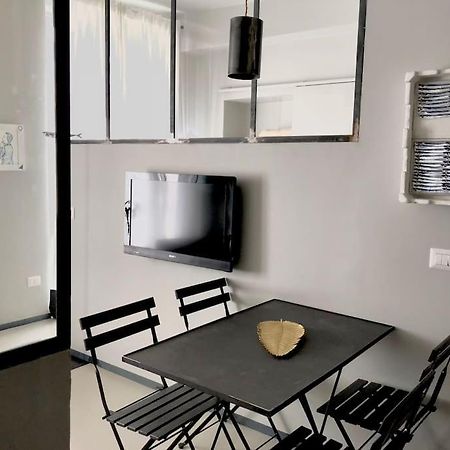 Апартаменты Brera Luxury Cozy Flat! Милан Экстерьер фото